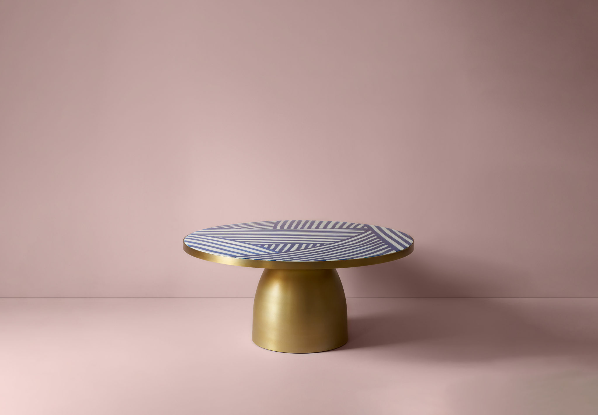 inky-dhow-lustre-coffee-table
